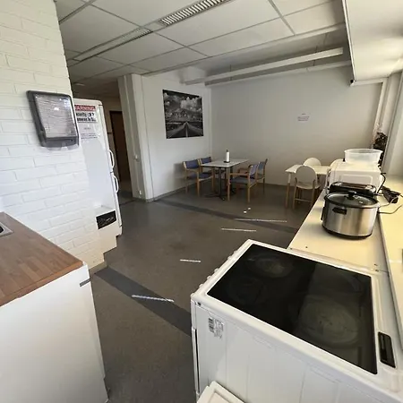 Office House Services 662 * Helsingfors