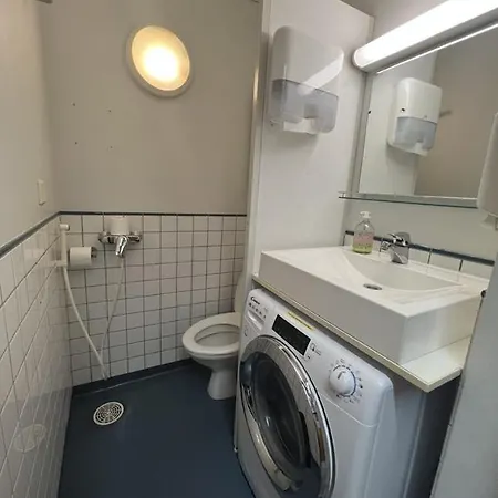 Vandrarhem Office House Services 662 Helsingfors