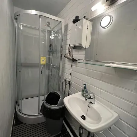 Office House Services 662 Hostel Helsinki