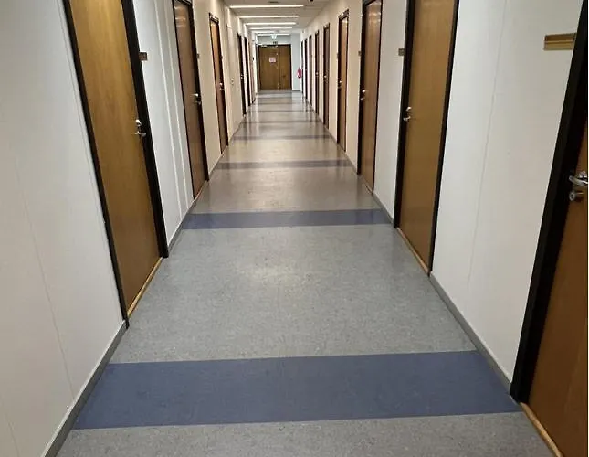 Office House Services 662 *